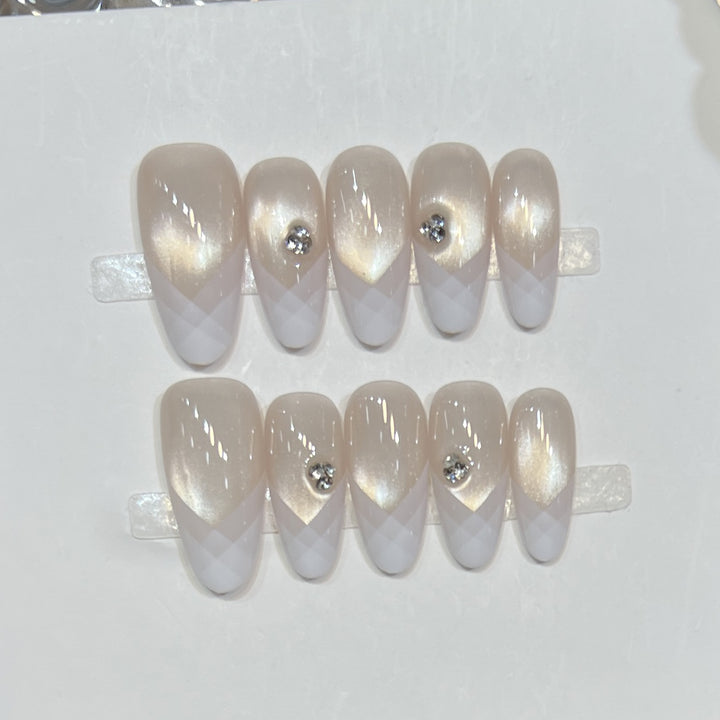 Elegant Geometric Press-On Nail Set with Rhinestone Detail Kalsten