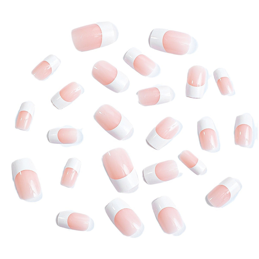 French Tip Press-On Nail Set Kalsten