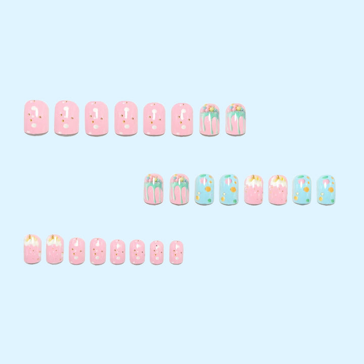 Artificial nails in creative dessert design Kalsten