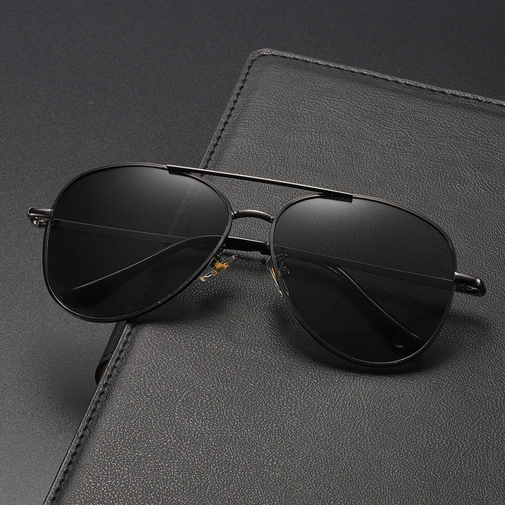 Men's Pilot Sunglasses with Polarized Lenses Kalsten