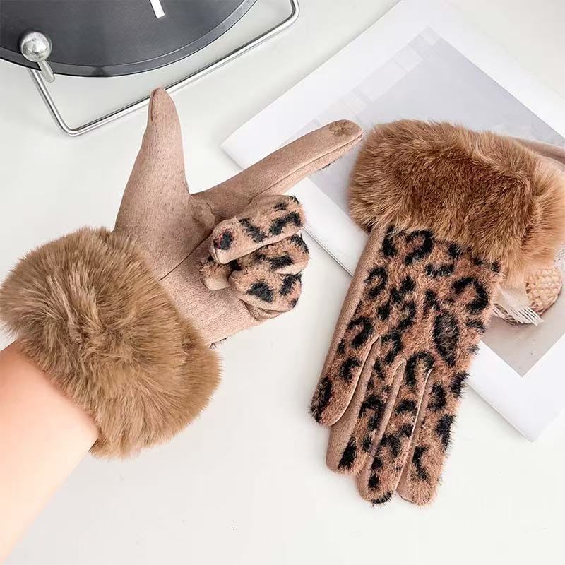 Elegant Leopard Print Touchscreen Gloves Kalsten