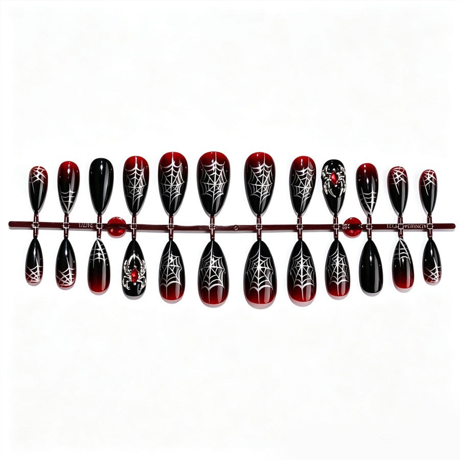 Glamorous artificial nails with spider design Kalsten