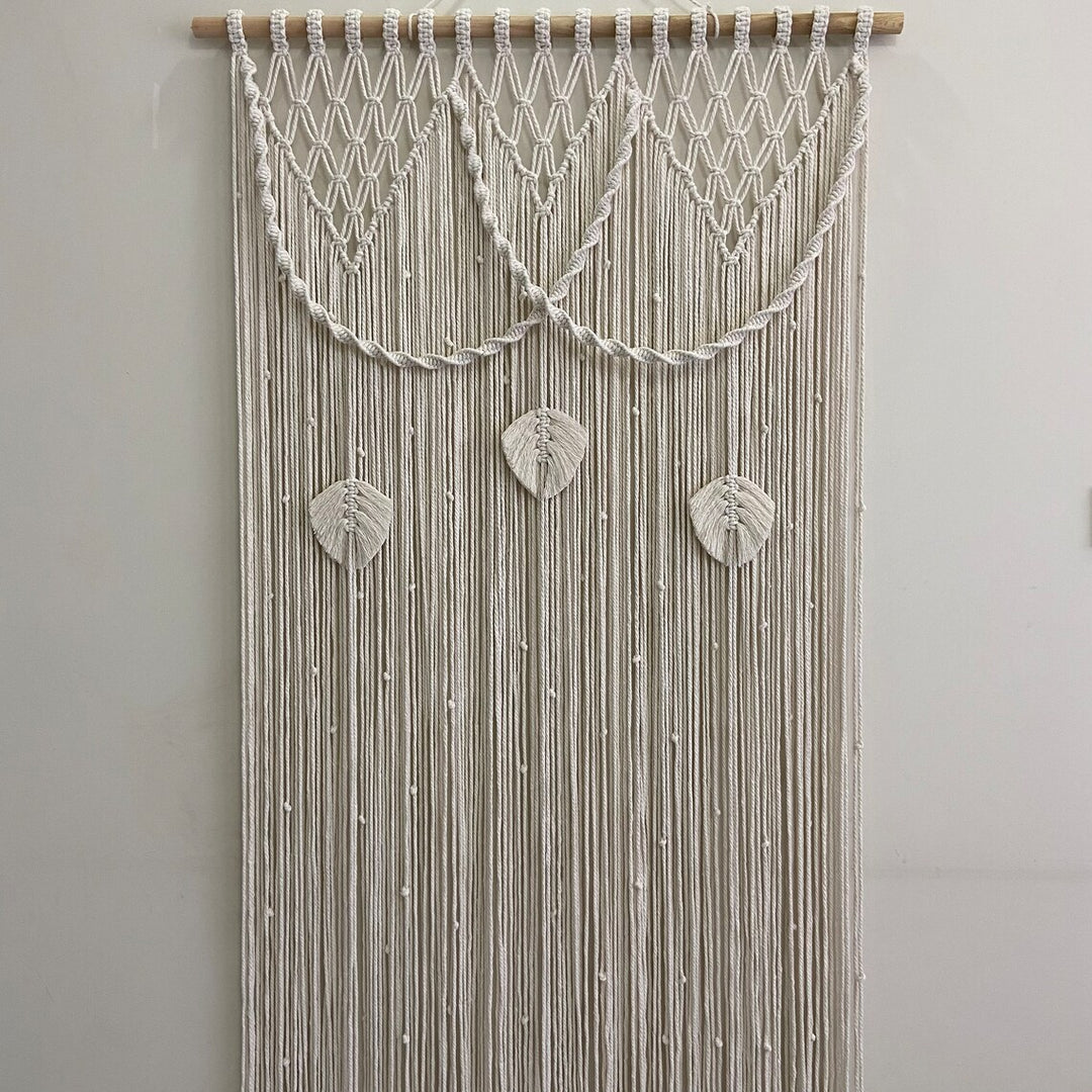 Macrame Leaf Motif Wall Hanging Kalsten