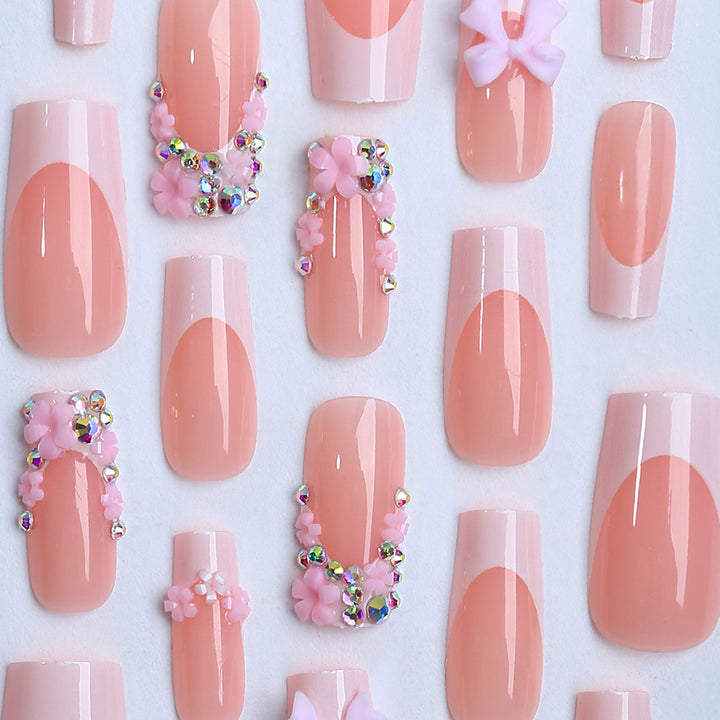Artificial Nails with Floral Applications Kalsten