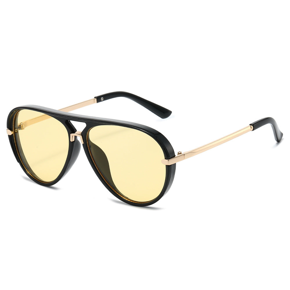 Elegant Aviator Sunglasses with Gold Accents Kalsten