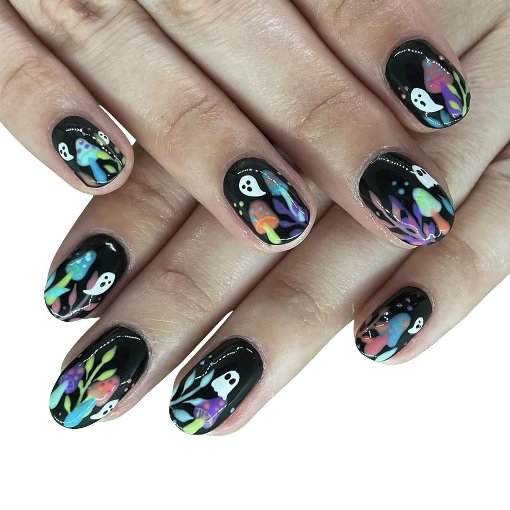 Whimsical Ghost-Themed Press-On Nail Art Kalsten