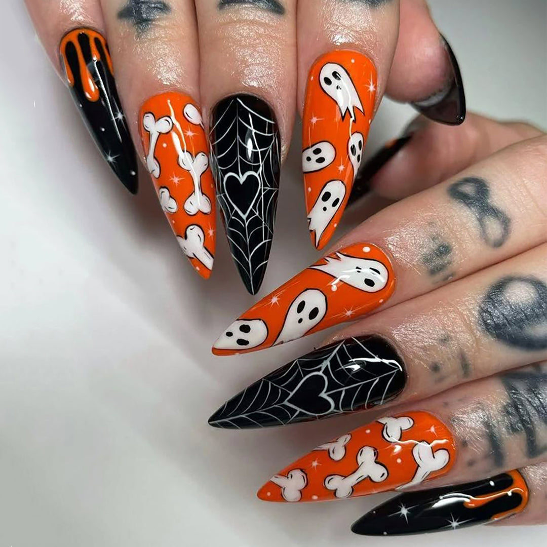 Spooky Themed Press-On Nail Set