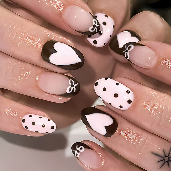 Artistic Heart-Themed Press-On Nail Set Kalsten