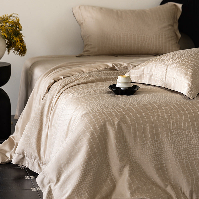 Fine jacquard satin bedding set with tone-on-tone pattern and concealed zipper