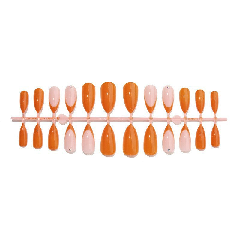 Artificial nail set with creative designs and shiny accents Kalsten