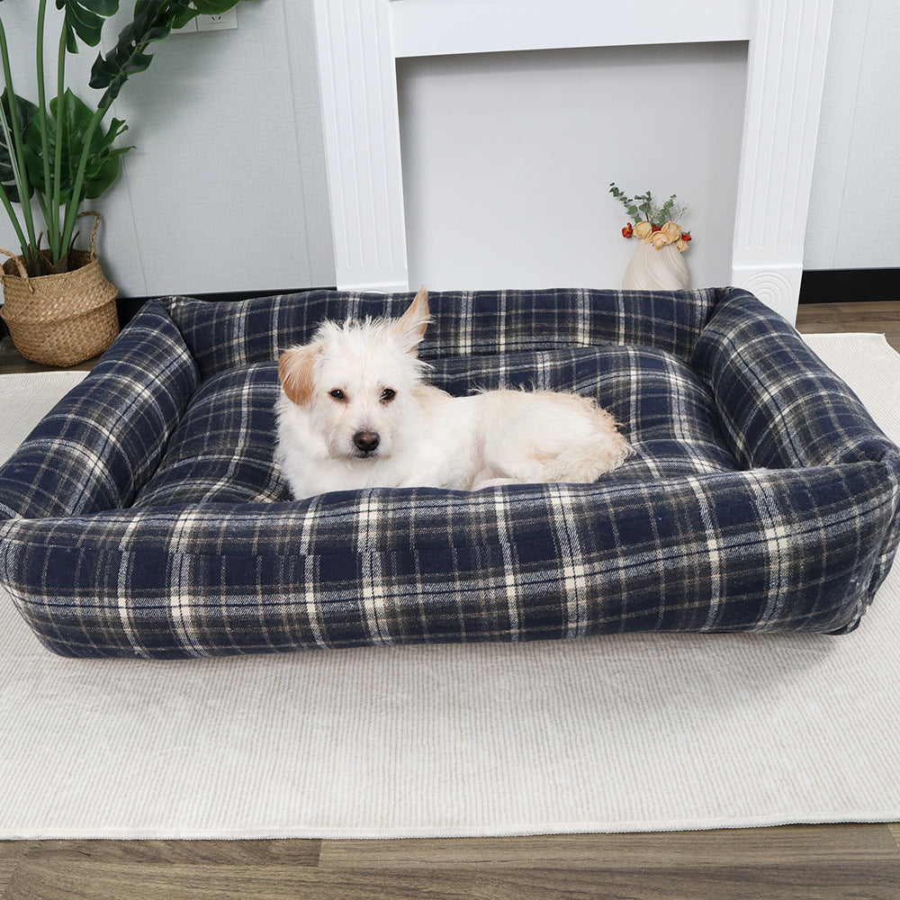 Cozy Fleece-Lined dog bed