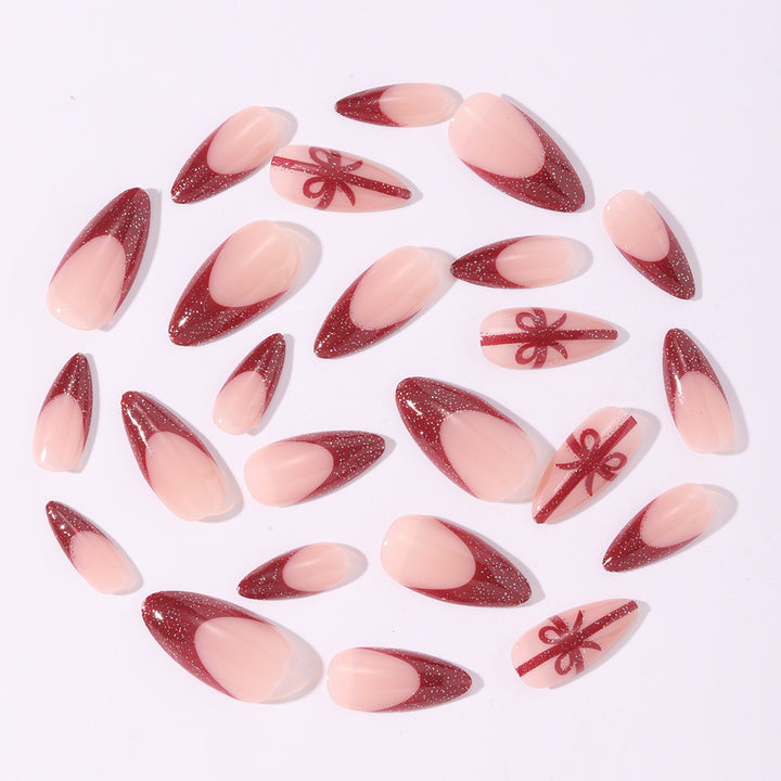 Glamorous and Glittering Artificial Nails Kalsten