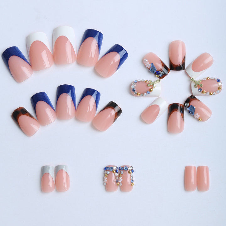 Artful fingernails with elegant embellishments Kalsten