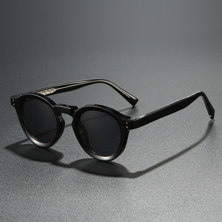 Ladies fashionable sunglasses in a stylish round design by Kalsten