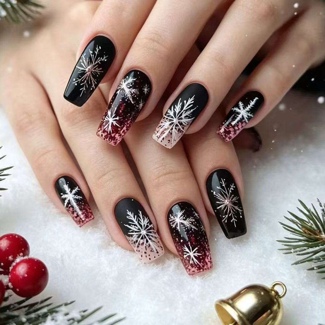 Winter-Themed Long-Lasting Nail Art Kalsten