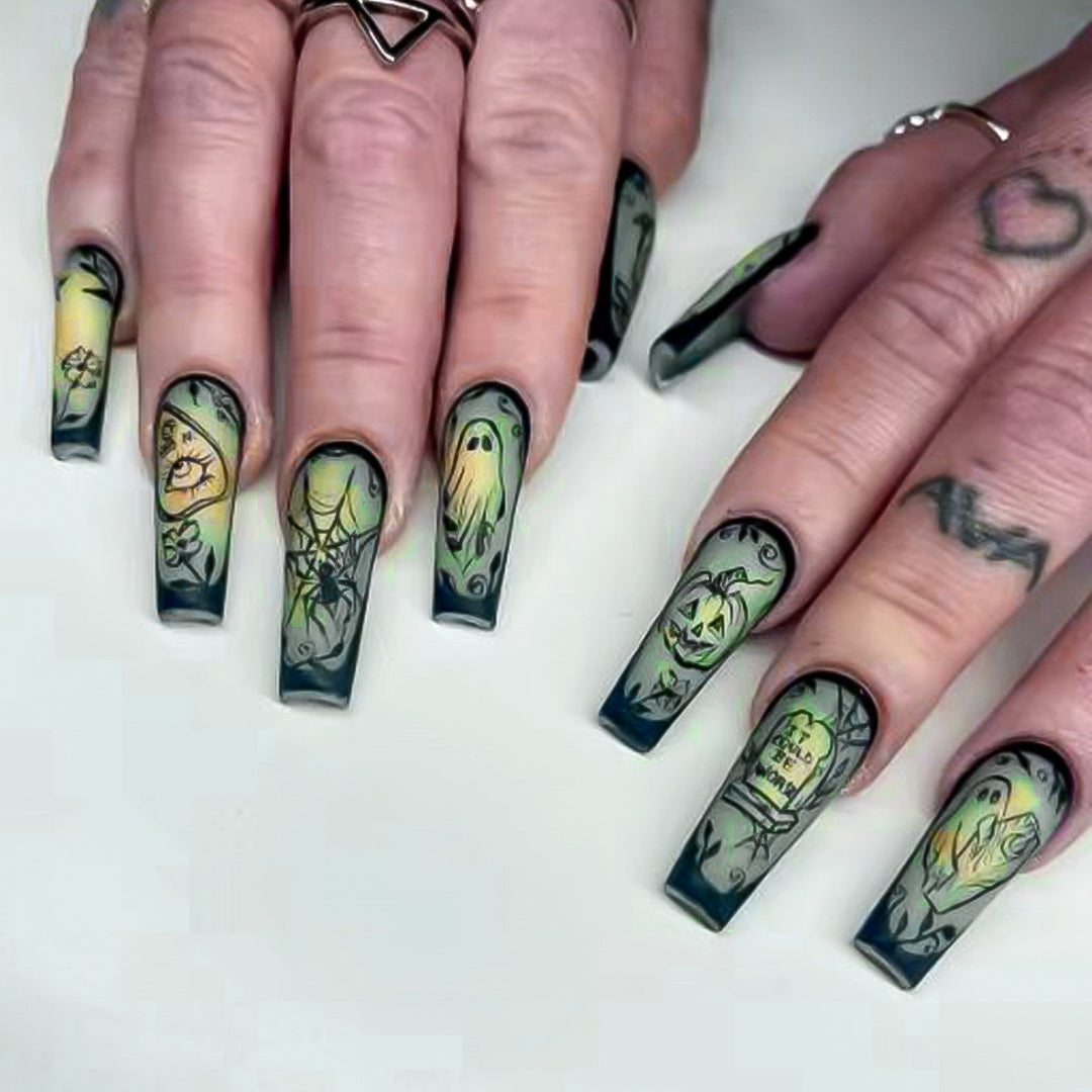 Artful Halloween Nail Art Kalsten