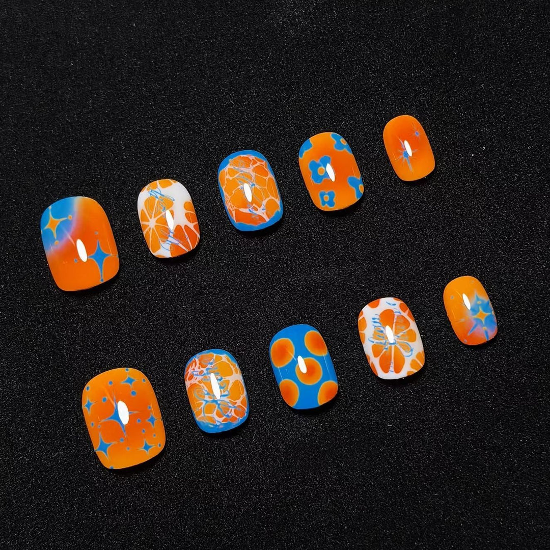 Artistic Cat-Themed Press-On Nail Art Set Kalsten