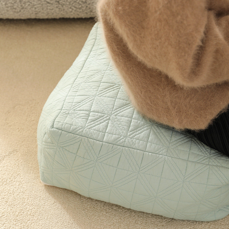 Padded floor seat pouf made of quilted cotton blend Kalsten