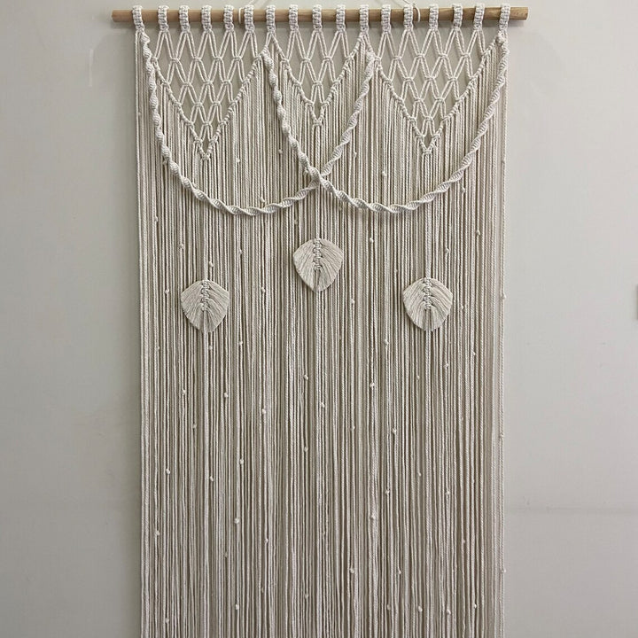 Macrame Leaf Motif Wall Hanging Kalsten
