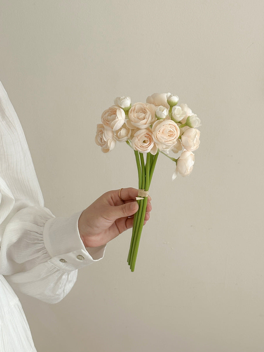 Lifelike Pink Rose Bouquet
