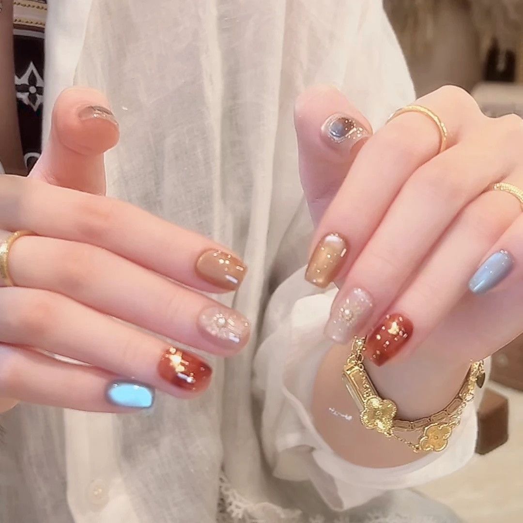 Premium Press-On Nail Art Kalsten
