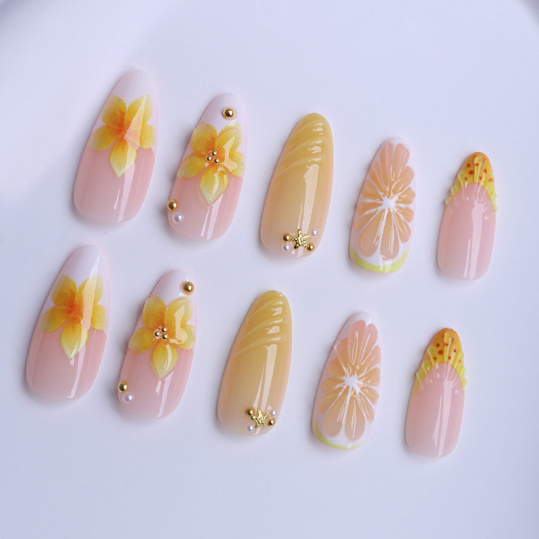 Artificial nails with playful fruit design Kalsten