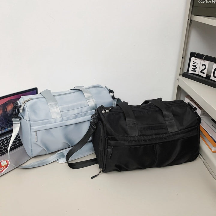 Sporty travel bag with multiple spacious compartments Kalsten