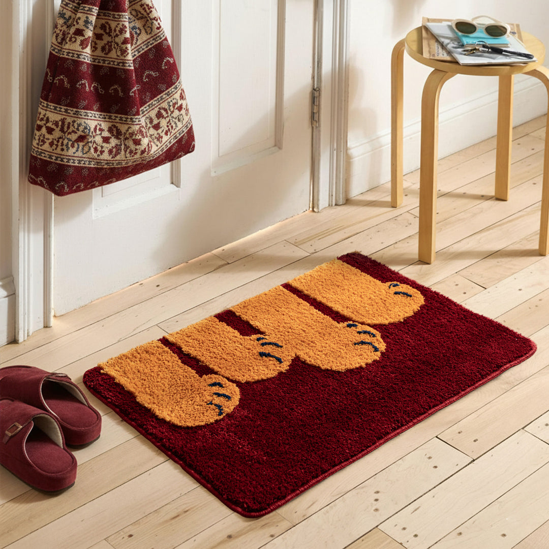 Bath mat with paw print design and extra soft high pile Kalsten