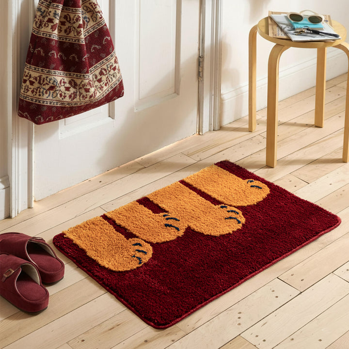 Bath mat with paw print design and extra soft high pile Kalsten