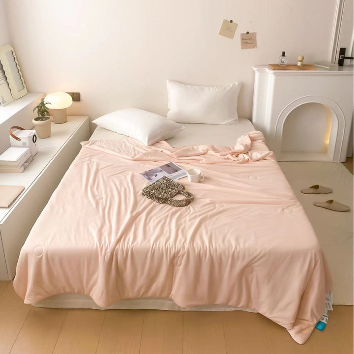 Light Reversible Summer Comforter with Cooling Microfiber Filling Kalsten