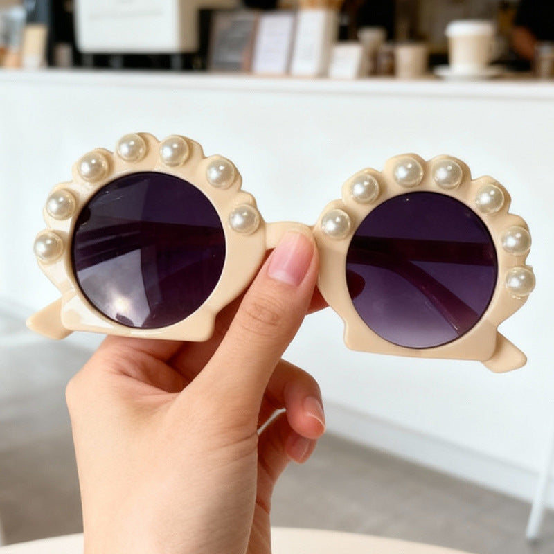Pearl-Accented Vintage Inspired Sunglasses Kalsten