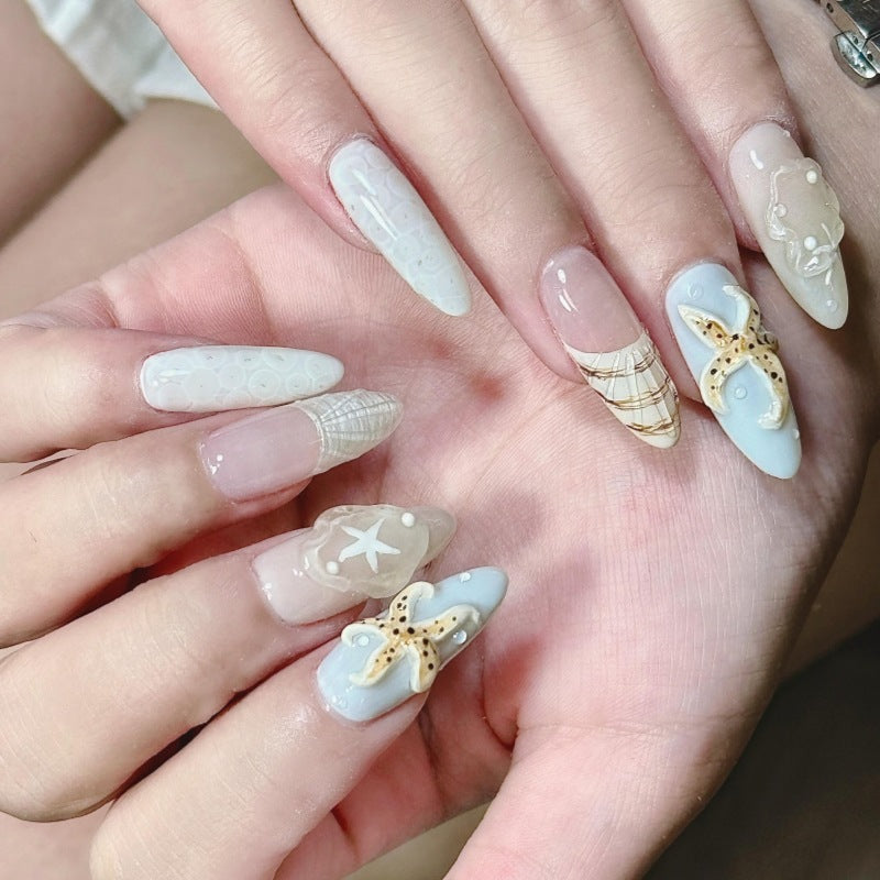 Animal-Inspired Press-On Nail Art Set Kalsten