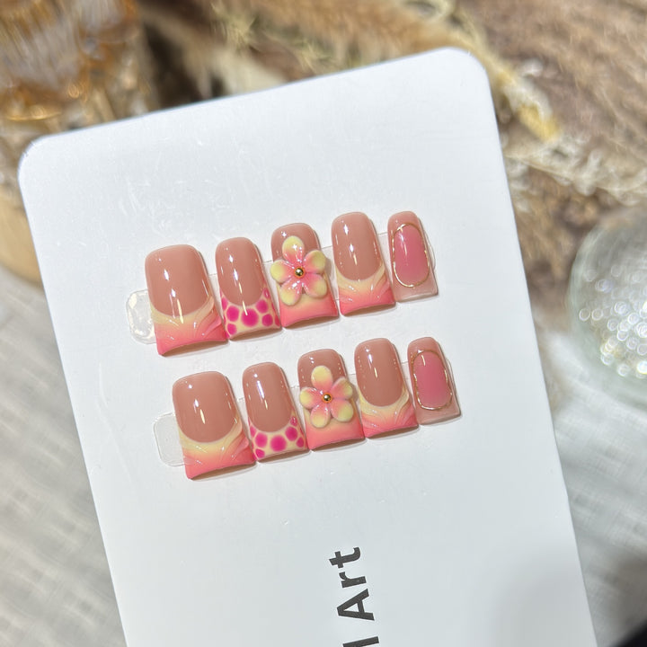 Floral Design Press-On Nail Set Kalsten