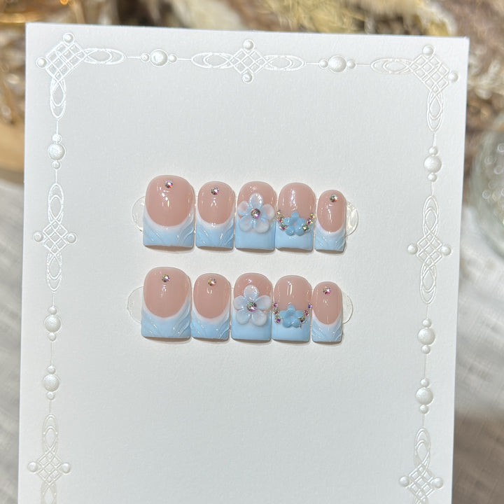 Floral Fantasy Press-On Nail Art Set Kalsten