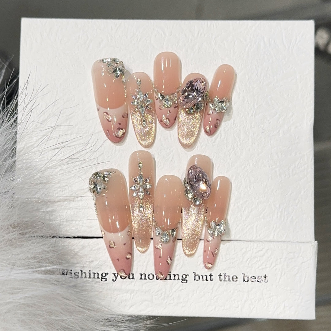 Glamorous Art Nails Kalsten