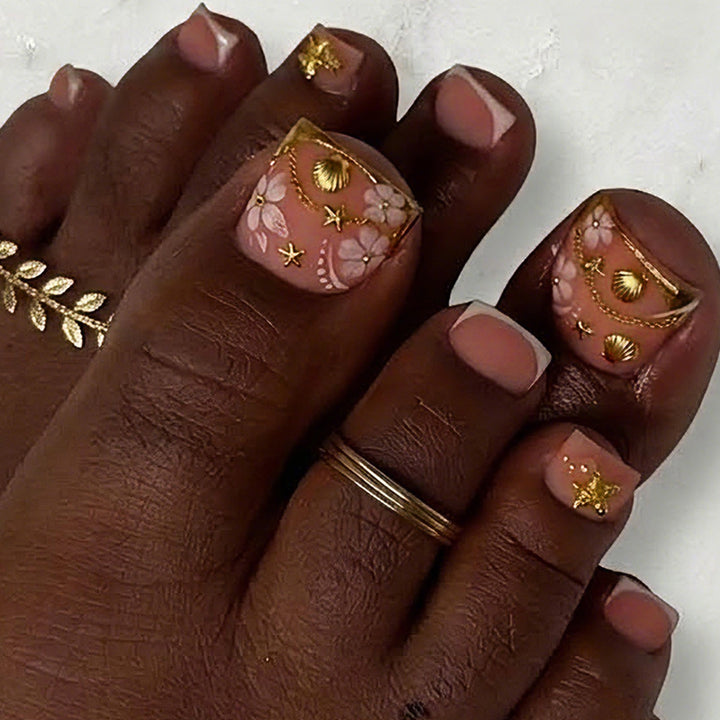 Floral Design Press-On Nail Set with Gold Accents Kalsten
