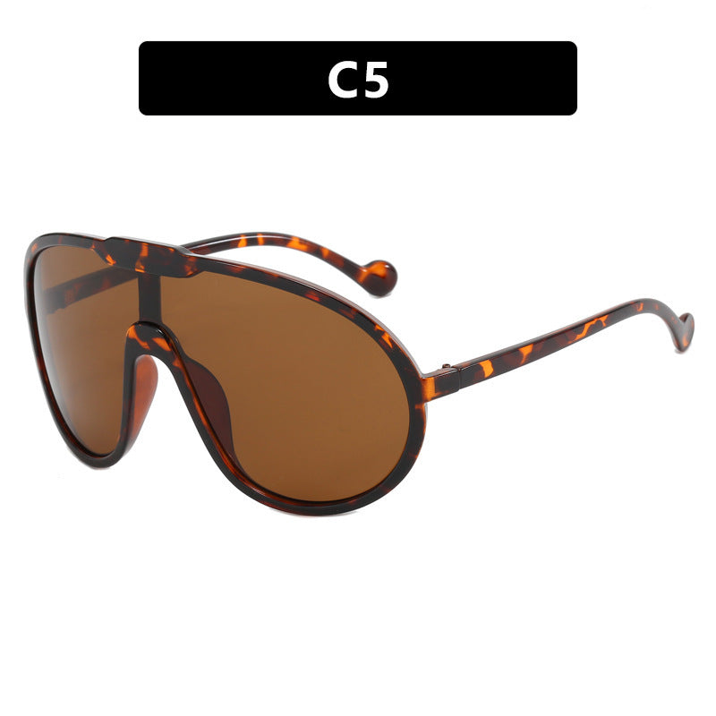 Women’s sporty sunglasses with wide frame and yellow lenses Kalsten