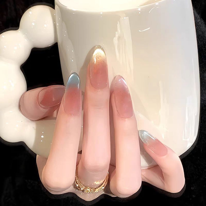 Artificial nails with elegant color gradient Kalsten