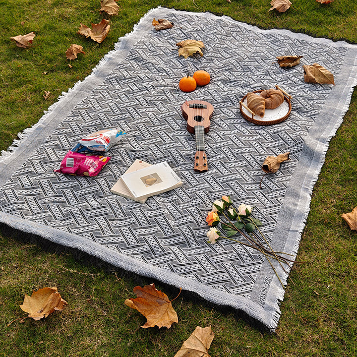 Cozy Outdoor Picnic Blanket