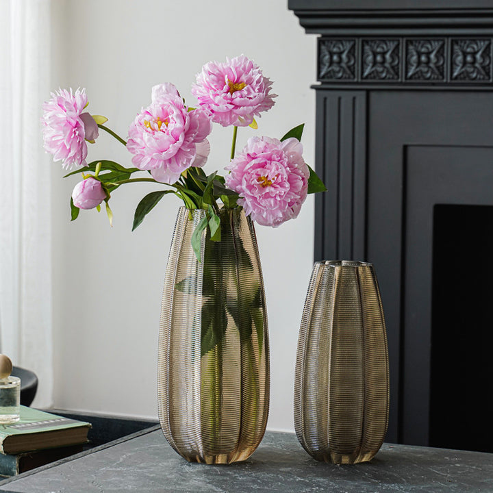 Decorative glass vase with ribbed structure Kalsten
