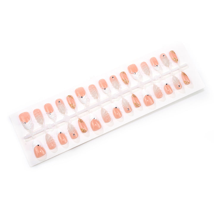 Elegant Press-On Nail Art Set with Pearl and Floral Embellishments