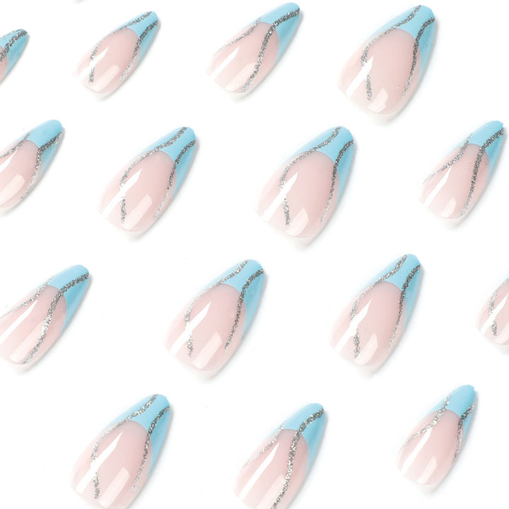 Artful nail art with glitter lines Kalsten