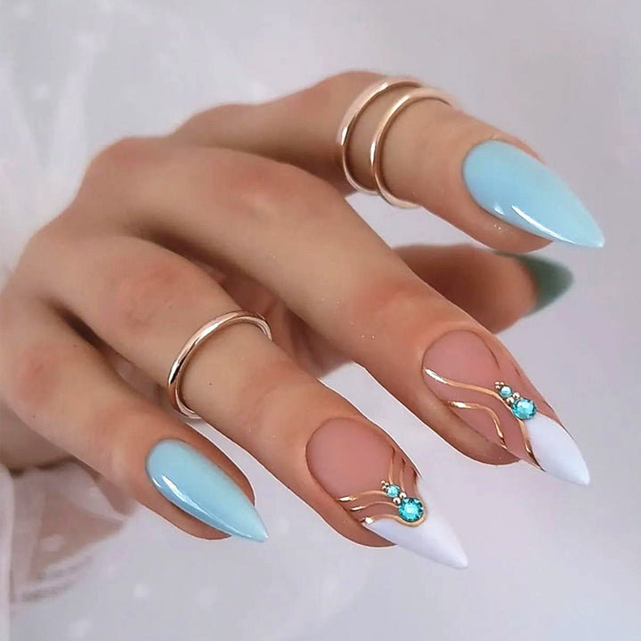 Elegant artificial nails in a modern design with glitter accents Kalsten
