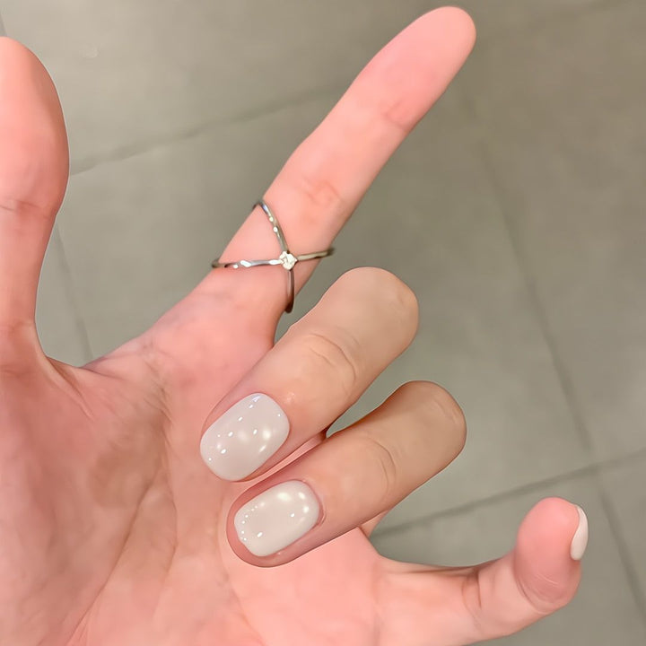 High-gloss artificial nails Kalsten