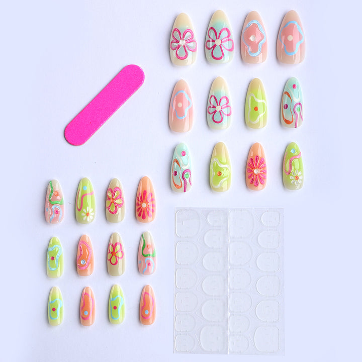 Artificial nails in the creative flower and foil design Kalsten