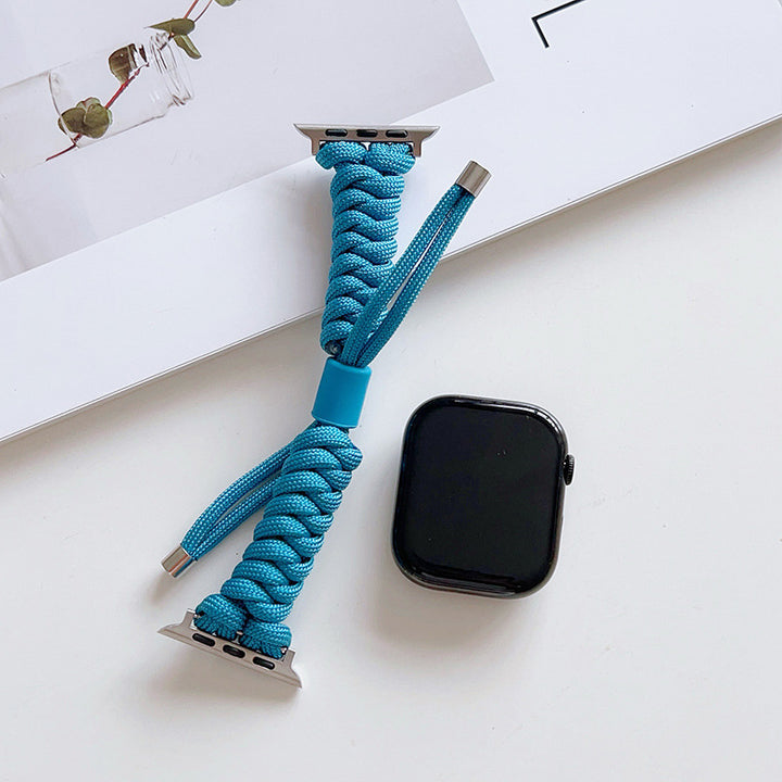 Sporty wristband with practical device loop Kalsten