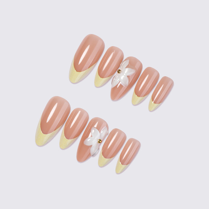 Nail art set with elegant flower decorations and luxurious color gradient Kalsten