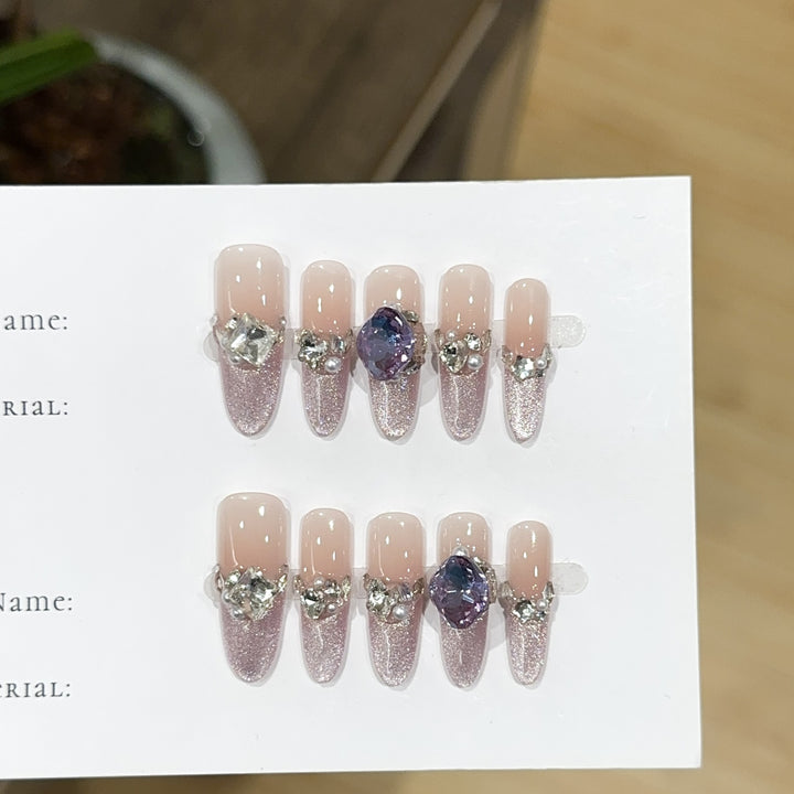 Glamorous Rhinestone-Embellished Press-On Nail Set 1790730529