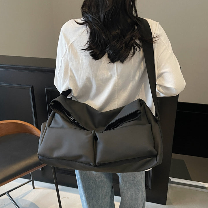 Versatile Weekend Sports Duffel