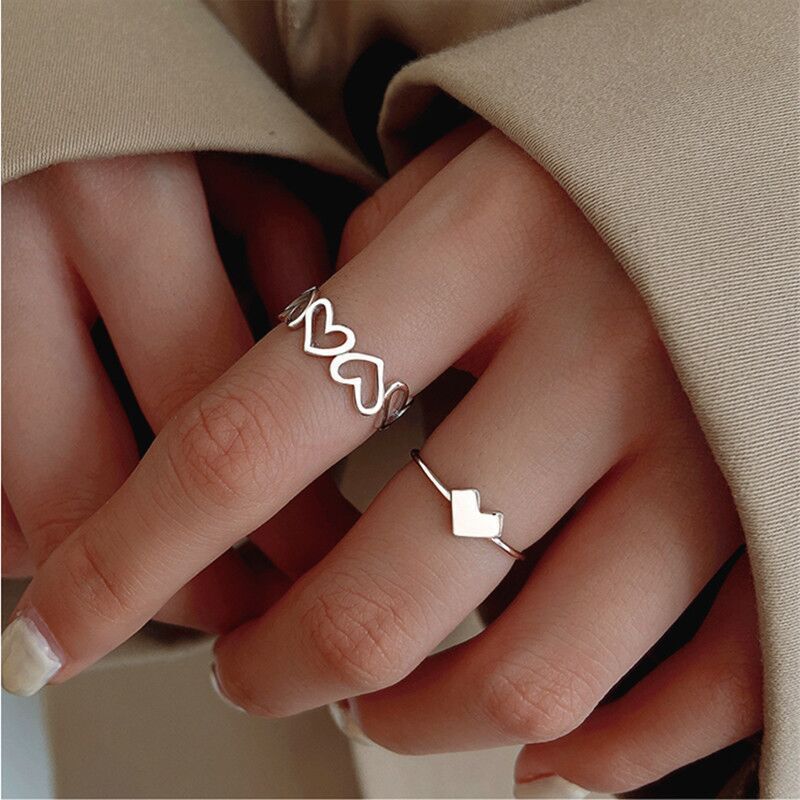 Elegant Heart and Wave Design Ring Kalsten